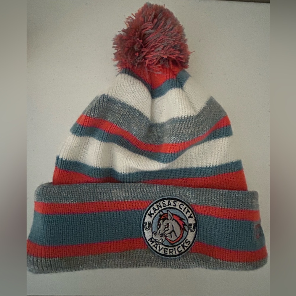 Kansas City Mavericks Beanie cap